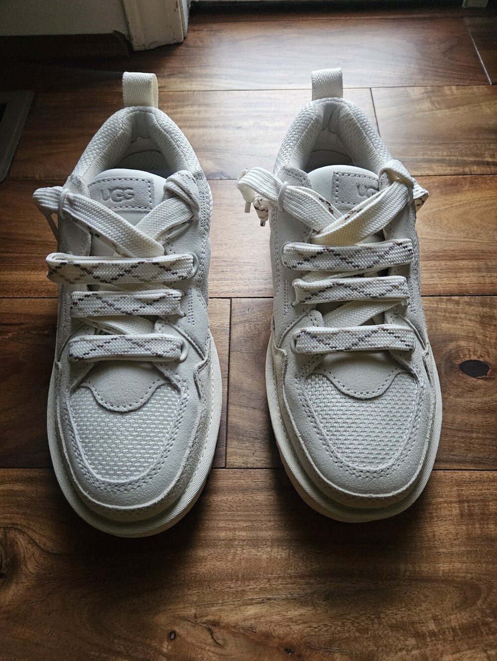 NWOT Women's UGG Sneakers,  sz 8